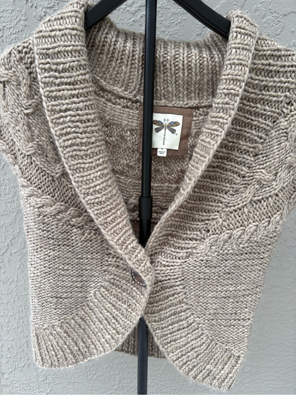 Dragonfly Chunky Cable Knit Cardigan Sweater Tan Size S